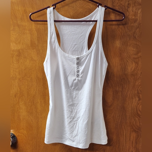 Urban Outfitters White Ribbed Racerback Henley Tank Top M - Picture 1 of 4